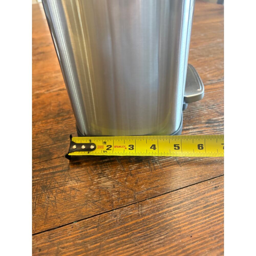Smudge Resistant Small Rectangular Trash Can With Soft-Close Foot - Picture 10 of 12